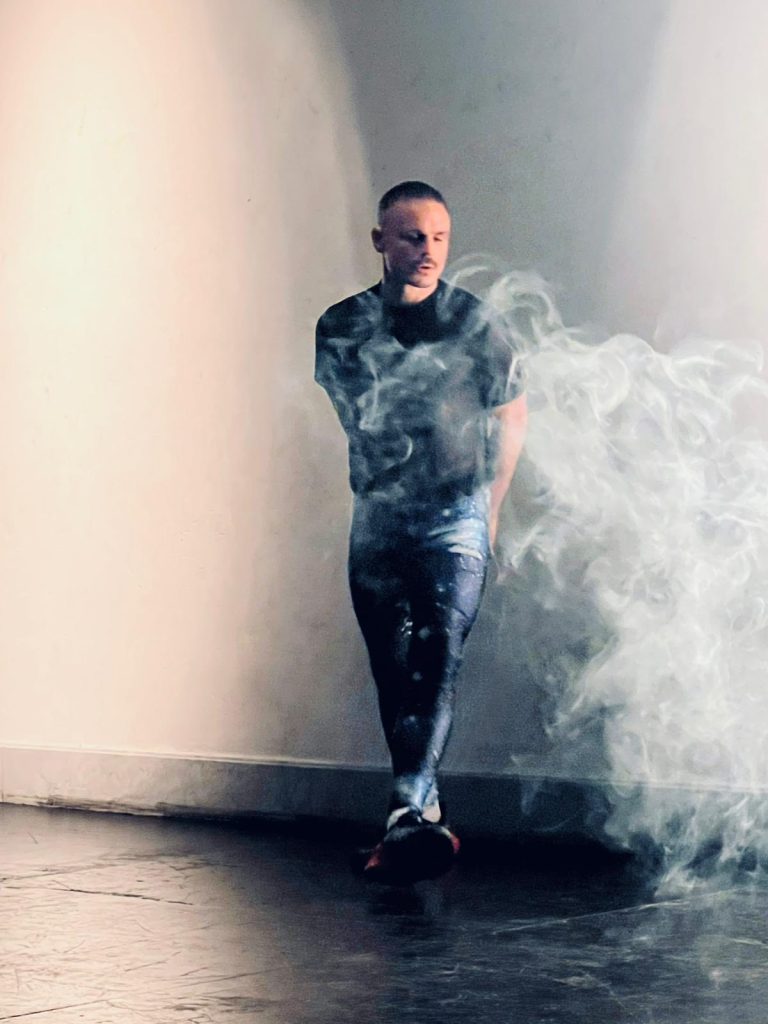I SAMO - autor, izvedba: Bruno Isaković